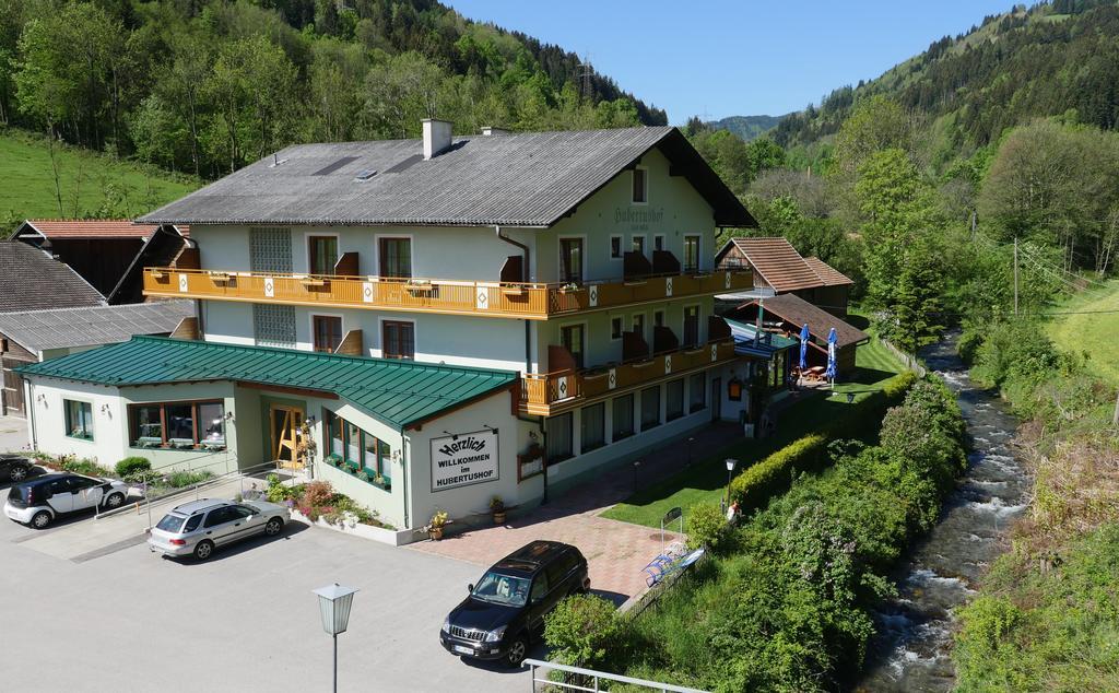 Hotel Hubertushof Trattenbach  Esterno foto